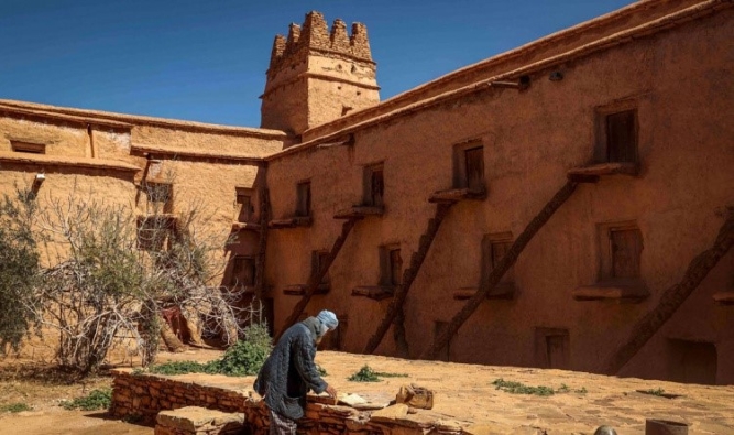 آيت كين.. قرية من الجنوب الشرقي للمغرب ما يزال سكانها يستخدمون “إيكيدار”